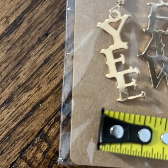 YEE HAW Gold Tone Earrings Dangles for that southern western flair - Picture 6 of 6